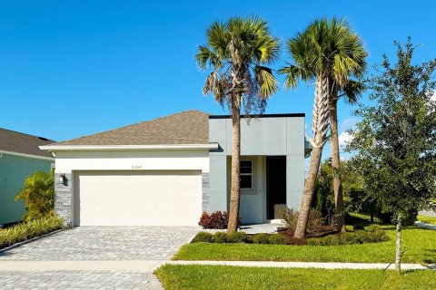 House in Wesley Chapel, Florida 3 bedrooms, 158.03 sq.m. № 2167413
