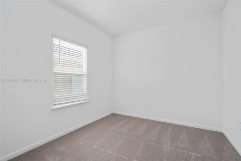 House in Ocala, Florida 4 bedrooms № 2052861 - photo 13