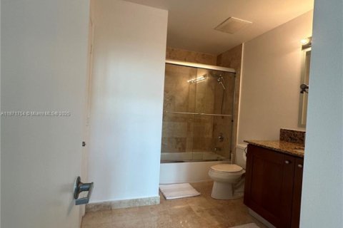 Снять в аренду кондоминиум в Майами, Флорида 1 спальня, 84.17м2, № 1930067 - фото 14