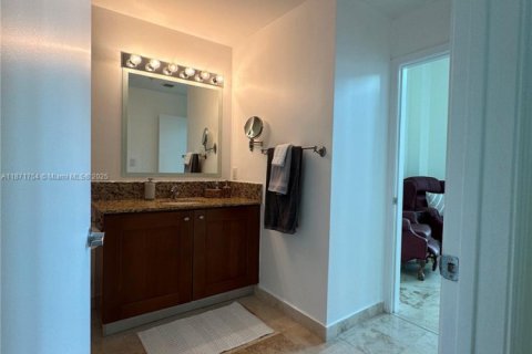 Снять в аренду кондоминиум в Майами, Флорида 1 спальня, 84.17м2, № 1930067 - фото 13