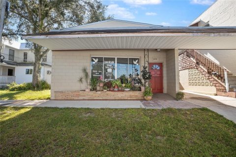 Immobilier commercial à vendre à DeLand, Floride: 958.94 m2 № 2147913 - photo 8