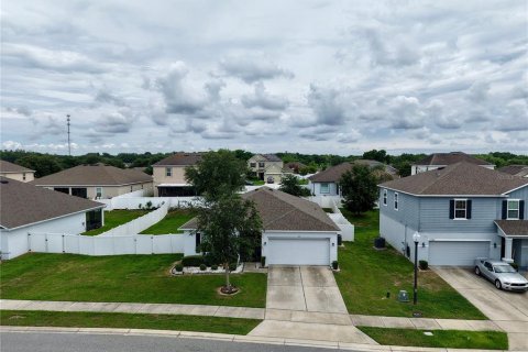 Villa ou maison à louer à Mascotte, Floride: 4 chambres, 174.1 m2 № 2167550 - photo 4