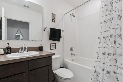 Villa ou maison à louer à Mascotte, Floride: 4 chambres, 174.1 m2 № 2167550 - photo 26