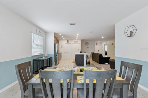 Villa ou maison à louer à Mascotte, Floride: 4 chambres, 174.1 m2 № 2167550 - photo 14