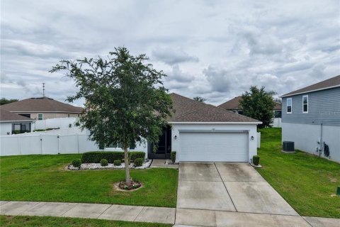Villa ou maison à louer à Mascotte, Floride: 4 chambres, 174.1 m2 № 2167550 - photo 5