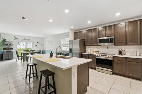 Villa ou maison à louer à Mascotte, Floride: 4 chambres, 174.1 m2 № 2167550 - photo 17