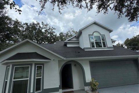Villa ou maison à louer à Kissimmee, Floride: 3 chambres, 159.51 m2 № 1916369 - photo 1