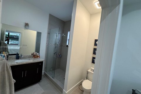 House in Homestead, Florida 3 bedrooms, 156.82 sq.m. № 2011590 - photo 14