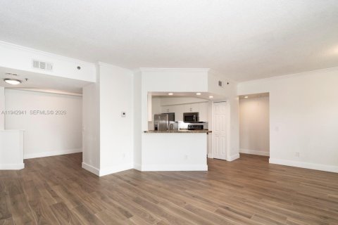 Condo in Aventura, Florida, 3 bedrooms  № 2059867 - photo 7