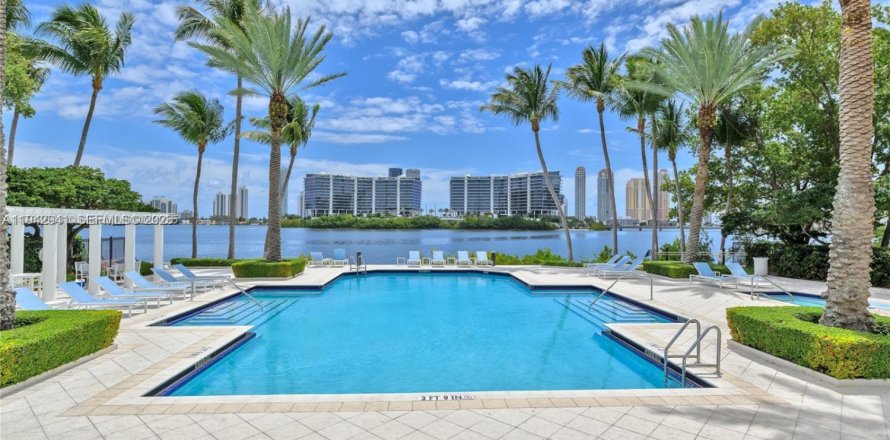 Condo in Aventura, Florida, 3 bedrooms  № 2059867