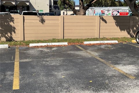 Condo in Miami, Florida, 3 bedrooms  № 1811222 - photo 26