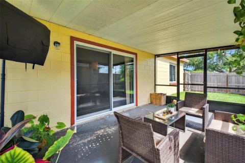 Casa en venta en Brandon, Florida, 3 dormitorios, 120.31 m2 № 1843720 - foto 19