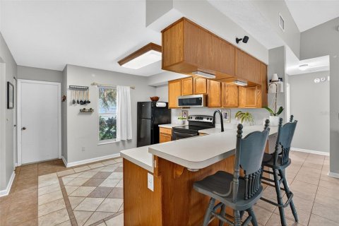 Casa en venta en Brandon, Florida, 3 dormitorios, 120.31 m2 № 1843720 - foto 10