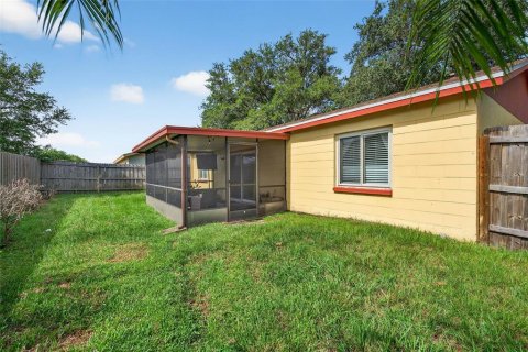 Casa en venta en Brandon, Florida, 3 dormitorios, 120.31 m2 № 1843720 - foto 20