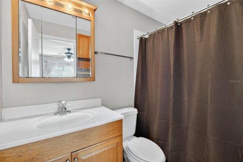 Casa en venta en Brandon, Florida, 3 dormitorios, 120.31 m2 № 1843720 - foto 13