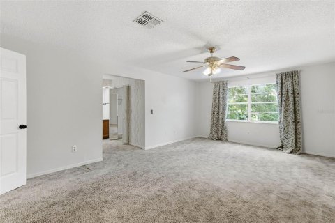 Casa en venta en Palm Harbor, Florida, 5 dormitorios, 317.73 m2 № 2386186 - foto 30