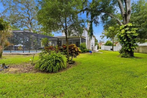 Casa en venta en Palm Harbor, Florida, 5 dormitorios, 317.73 m2 № 2386186 - foto 27