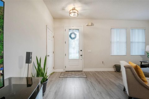 Villa ou maison à vendre à Kissimmee, Floride: 5 chambres, 321.44 m2 № 1909919 - photo 2
