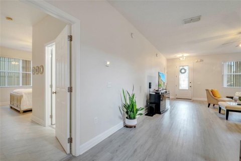 Villa ou maison à vendre à Kissimmee, Floride: 5 chambres, 321.44 m2 № 1909919 - photo 6