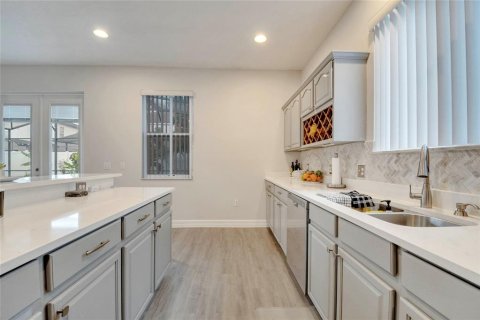 Villa ou maison à vendre à Kissimmee, Floride: 5 chambres, 321.44 m2 № 1909919 - photo 23