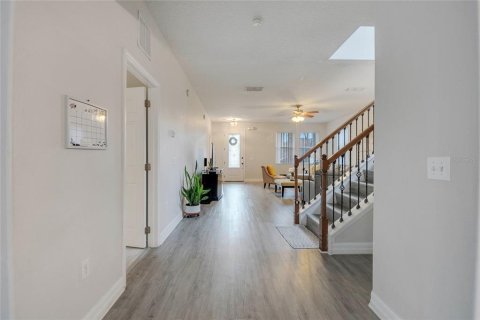 Villa ou maison à vendre à Kissimmee, Floride: 5 chambres, 321.44 m2 № 1909919 - photo 11