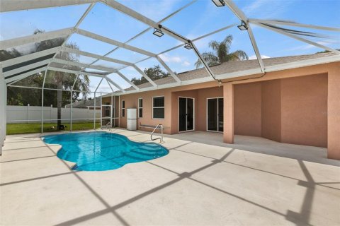 Casa en venta en Palm Coast, Florida, 3 dormitorios, 197.23 m2 № 2322385 - foto 28