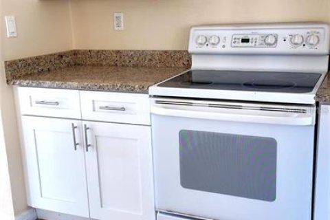 Casa en venta en Holiday, Florida, 3 dormitorios, 141.03 m2 № 1917572 - foto 13