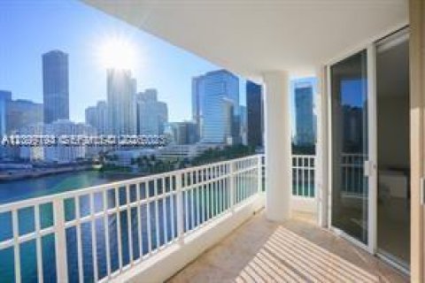 Condo in Miami, Florida, 1 bedroom № 2401286