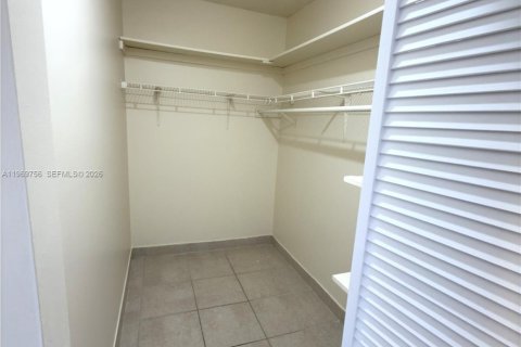Adosado en venta en North Miami, Florida, 3 dormitorios, 126.35 m2 № 2030616 - foto 15