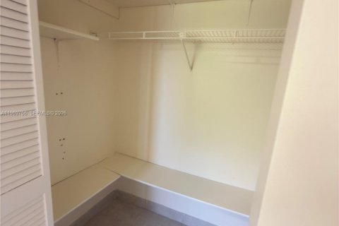 Adosado en venta en North Miami, Florida, 3 dormitorios, 126.35 m2 № 2030616 - foto 18