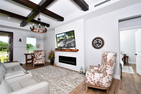 House in LaBelle, Florida 3 bedrooms № 2068978 - photo 17