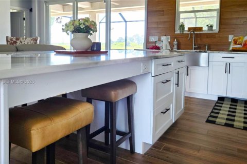 House in LaBelle, Florida 3 bedrooms № 2068978 - photo 24