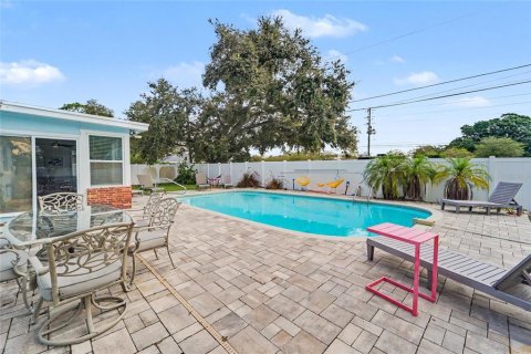 Casa en venta en Seminole, Florida, 3 dormitorios, 144 m2 № 2387492 - foto 25