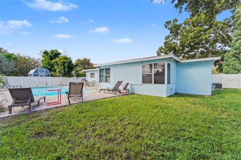 Casa en venta en Seminole, Florida, 3 dormitorios, 144 m2 № 2387492 - foto 30