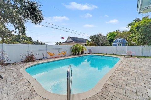 Casa en venta en Seminole, Florida, 3 dormitorios, 144 m2 № 2387492 - foto 28