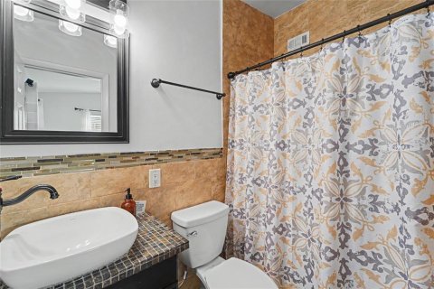 Casa en venta en Seminole, Florida, 3 dormitorios, 144 m2 № 2387492 - foto 23