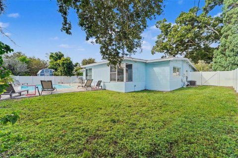 Casa en venta en Seminole, Florida, 3 dormitorios, 144 m2 № 2387492 - foto 29