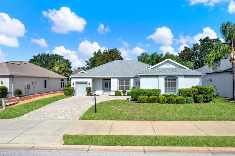 Villa ou maison à vendre à Leesburg, Floride: 2 chambres, 189.15 m2 № 1803818 - photo 1