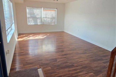Touwnhouse à vendre à Palm City, Floride: 2 chambres, 127.65 m2 № 2085880 - photo 9