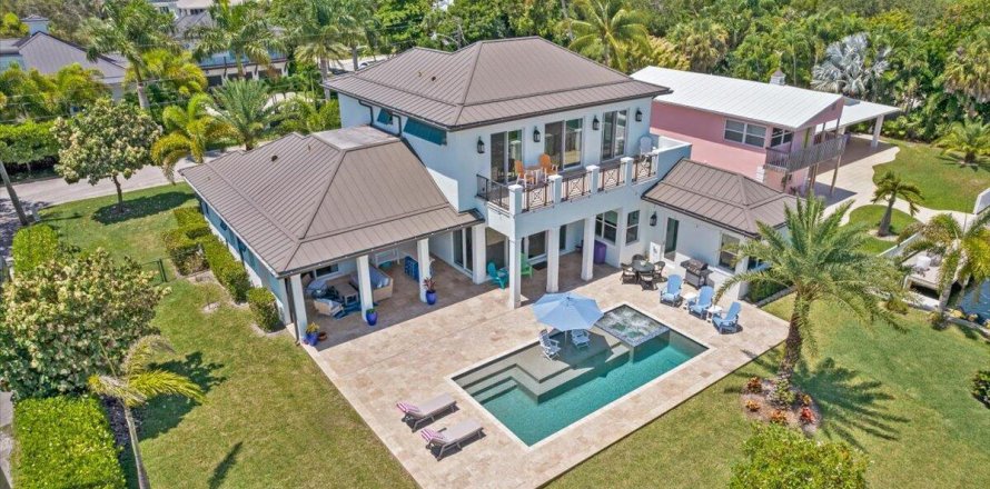 Villa ou maison à Jupiter, Floride 5 chambres, 307.32 m2 № 2270511