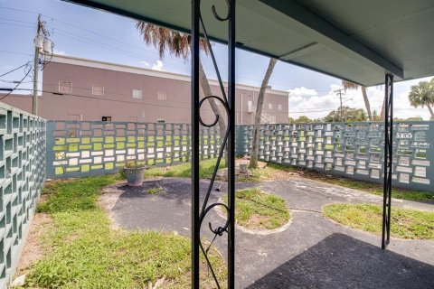 Appartement à louer à Cocoa, Floride: 2 chambres, 58.34 m2 № 2386406 - photo 13