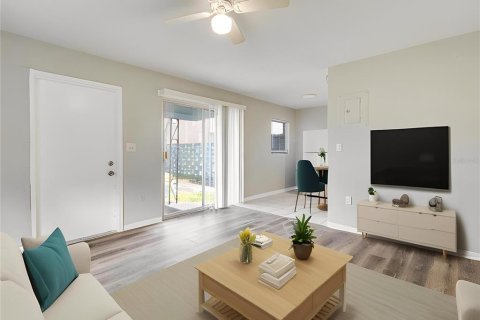 Appartement à louer à Cocoa, Floride: 2 chambres, 58.34 m2 № 2386406 - photo 3