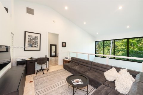 Снять в аренду виллу или дом в Ки-Бискейн, Флорида 4 спальни, 311.78м2, № 2023595 - фото 12