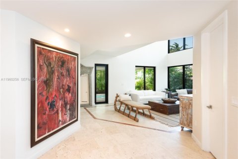 Снять в аренду виллу или дом в Ки-Бискейн, Флорида 4 спальни, 311.78м2, № 2023595 - фото 27