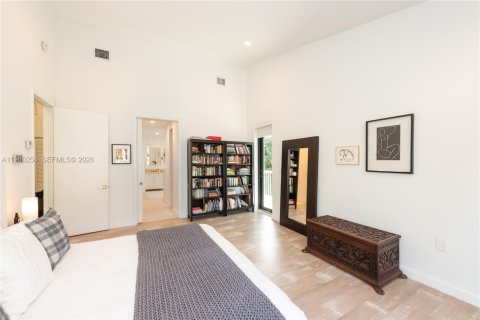 Снять в аренду виллу или дом в Ки-Бискейн, Флорида 4 спальни, 311.78м2, № 2023595 - фото 16