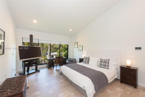 Снять в аренду виллу или дом в Ки-Бискейн, Флорида 4 спальни, 311.78м2, № 2023595 - фото 15