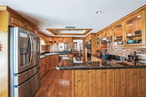 House in Saint Petersburg, Florida 4 bedrooms, 328.69 sq.m. № 1609023 - photo 30
