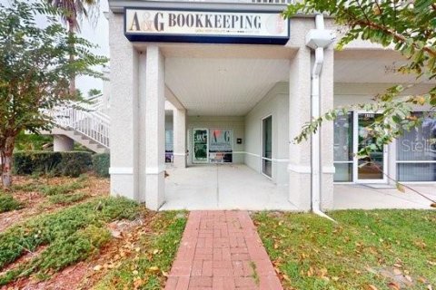 Купить коммерческую недвижимость в Палм-Кост, Флорида 88.44м2, № 1561289 - фото 1
