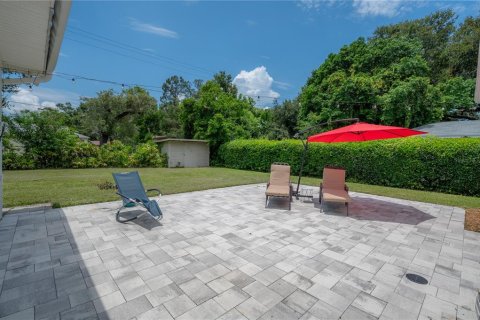 House in Tampa, Florida 3 bedrooms, 136.19 sq.m. № 1835099 - photo 21