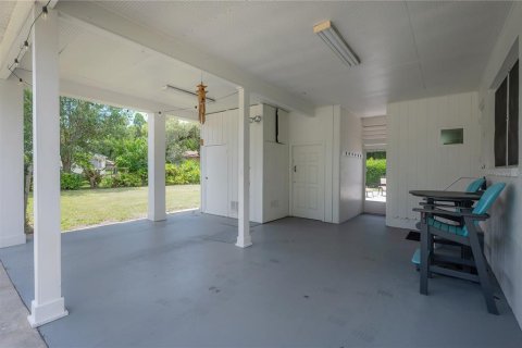 House in Tampa, Florida 3 bedrooms, 136.19 sq.m. № 1835099 - photo 17